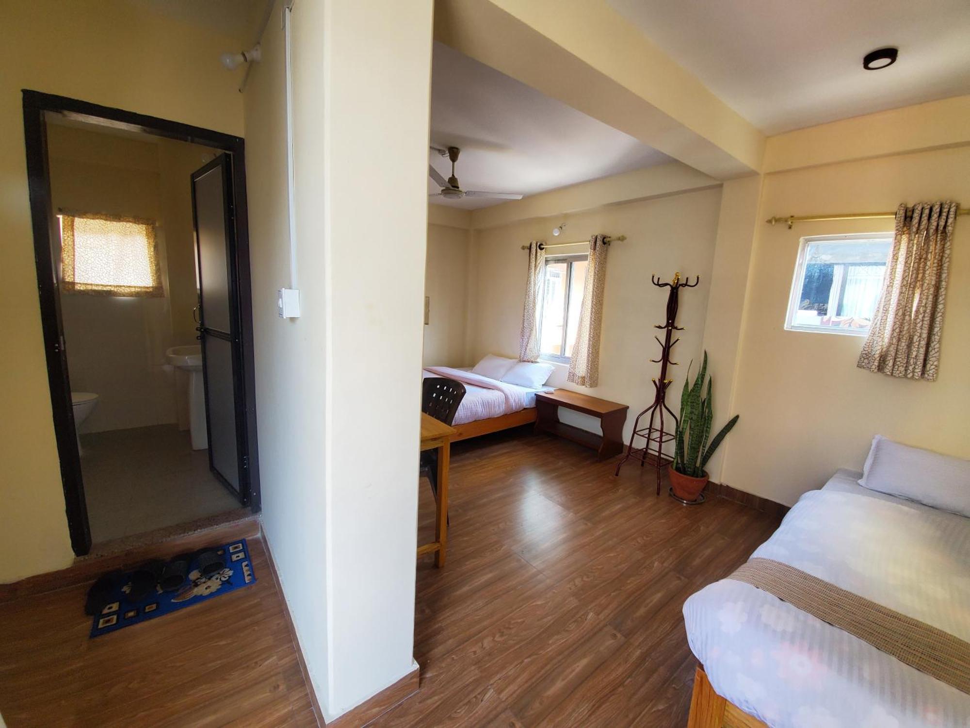 Santoshi Guest House, Ποκάρα Εξωτερικό φωτογραφία