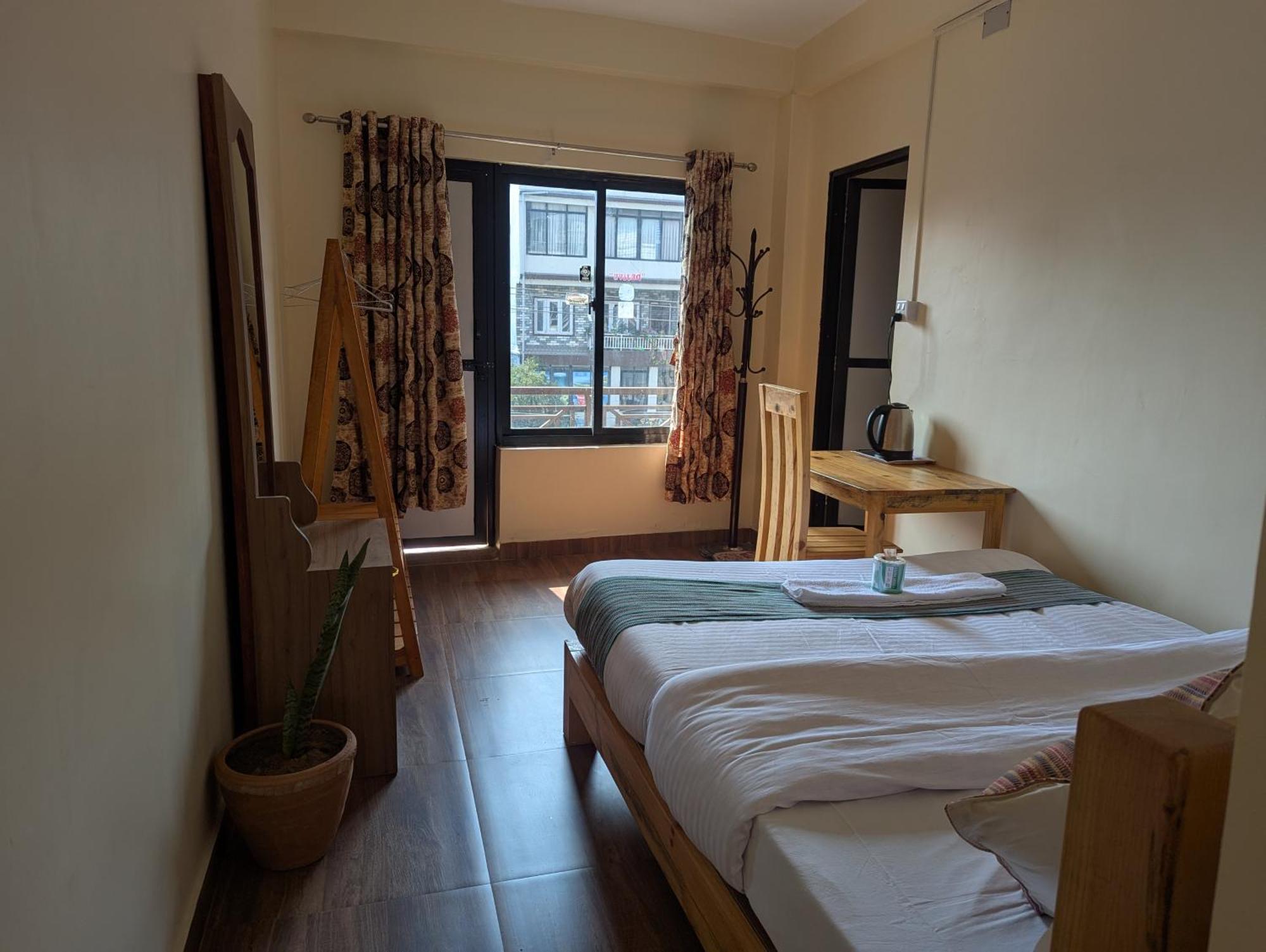 Santoshi Guest House, Ποκάρα Εξωτερικό φωτογραφία